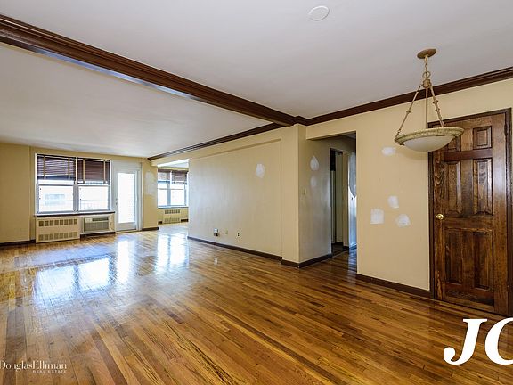 3rd image of 410 E Broadway APT 5W