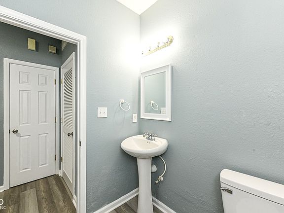 2nd image of 4120 Orchard Valley Ln