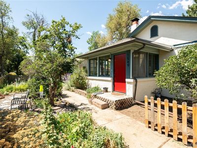 1549 Roslyn St, Denver, CO, 80220