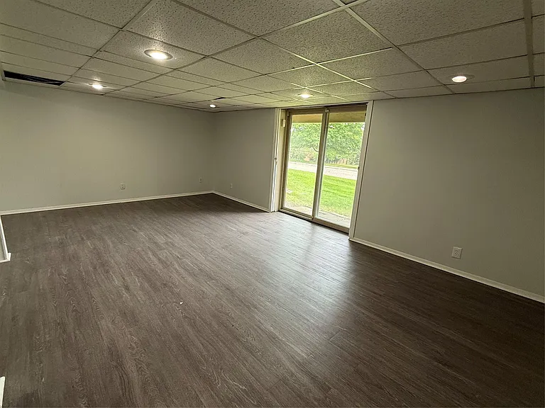 7422 Azalea Ct — Photo 21