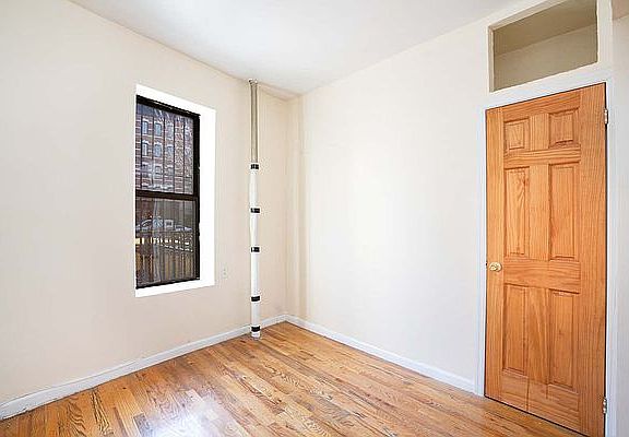 2nd image of 145 Edgecombe Ave APT A1