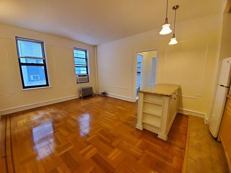 1st image of 4141 41st St #4O