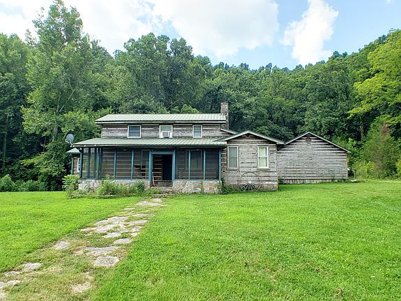 2nd image of 8100 Eaton Hollow Rd