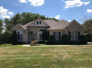 12111 Ridgeview Dr, Goshen, KY 40026