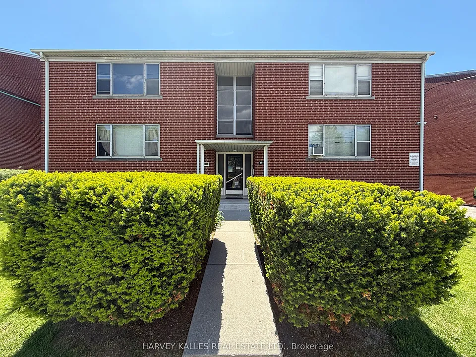 88 Trethewey Dr #4