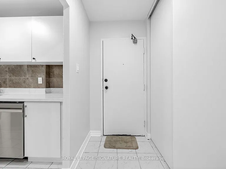 100 Mornelle Ct #1097 — Photo 25