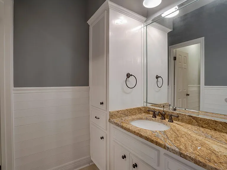 10200 Treasure Island Dr — Photo 18