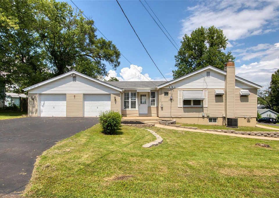 1st image of 8345 Acorn Ave