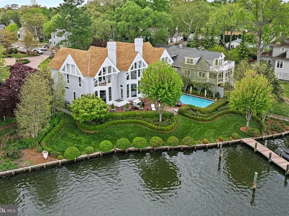 8 Spa View Cir, Annapolis, MD 21401