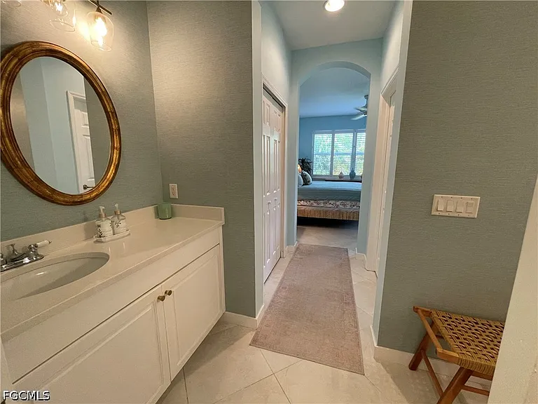 10640 Camarelle Cir — Photo 37
