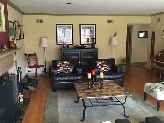 3rd image of 5217 Clausen Ave