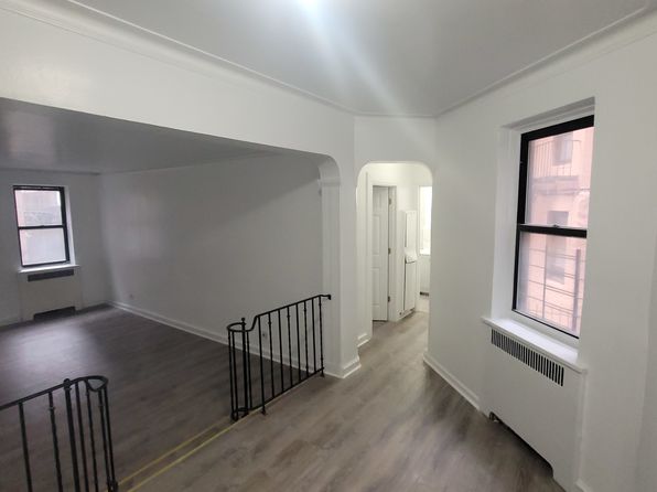 85 McClellan St APT 2B