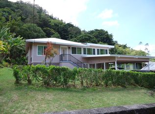 2863 Booth Rd, Honolulu, HI 96813