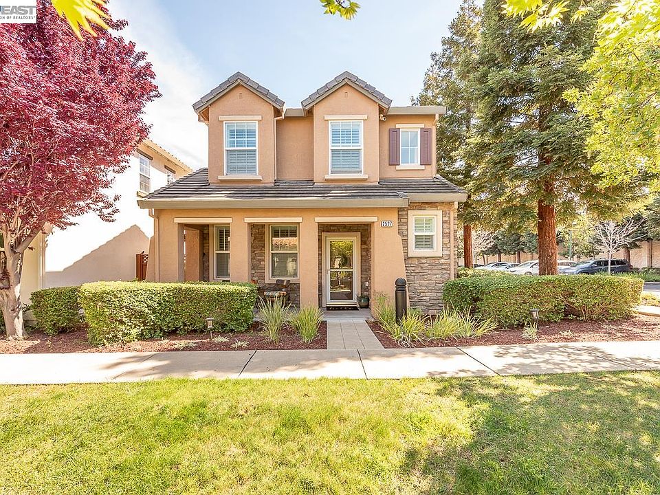 1st image of 2527 Coldstream Way