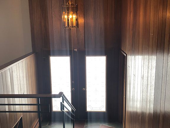 4th image of 4745 Boncrest Dr W