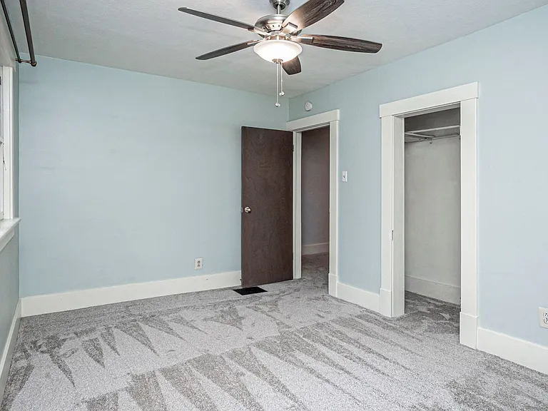 731 Osage St — Photo 32
