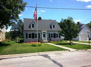 1105 Brewster Ave, Beloit, WI 53511