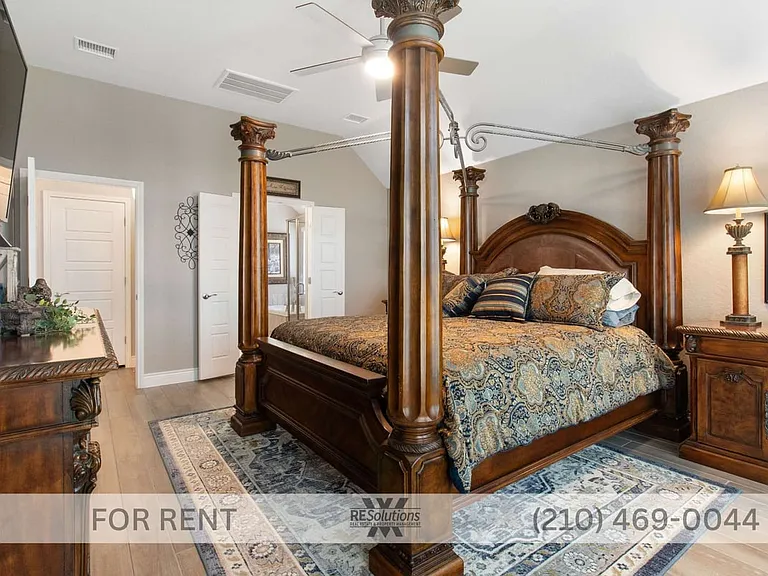 9018 War Wagon Ln — Photo 2