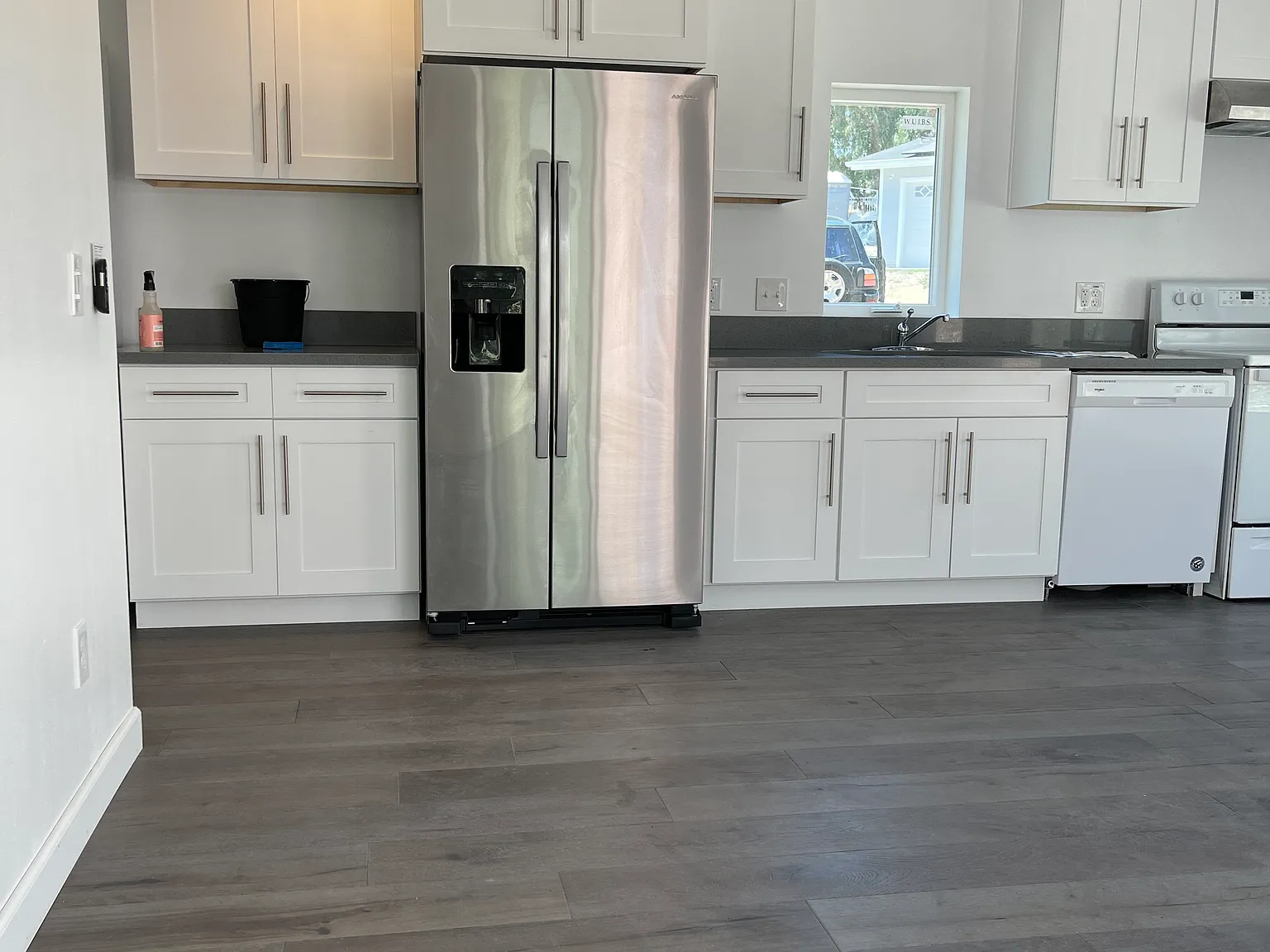 1 bed, 1000 sqft, $3,400 — Photo 4