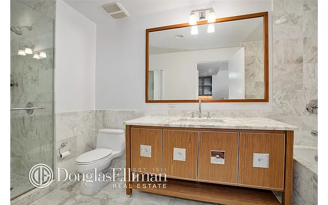 Rented by Douglas Elliman | media 41