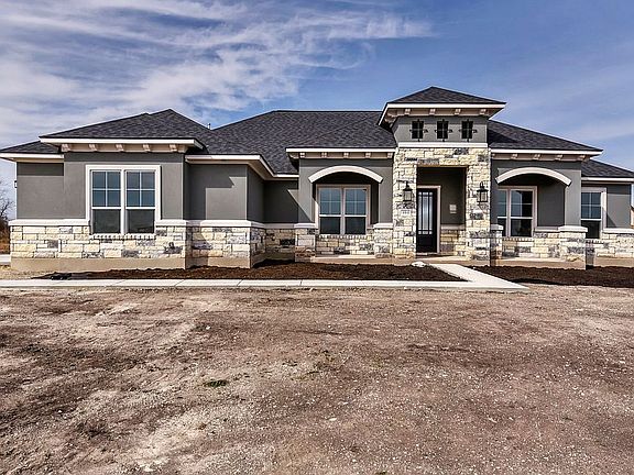 4th image of 404 S Creekway Ln