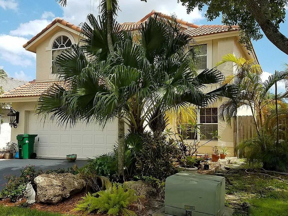 1st image of 6930 NW 28th Street