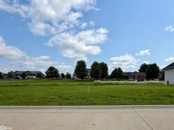 1226 N 18th St, Chariton, IA 50049