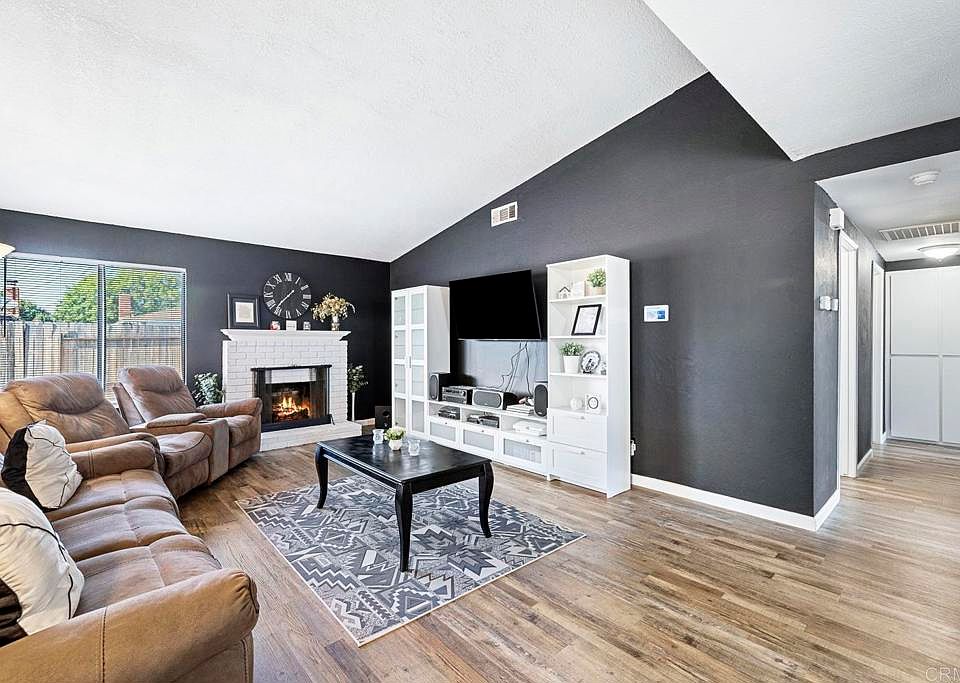 1st image of 5937 E Saginaw Way