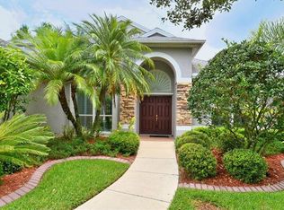 1025 Meadow Breeze Ln, Sarasota, FL 34240