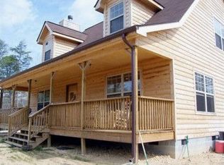 1090 Yellow Breeches Rd, Cosby, TN 37722