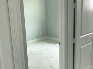 2585 41st Ave NE, Naples, FL 34120