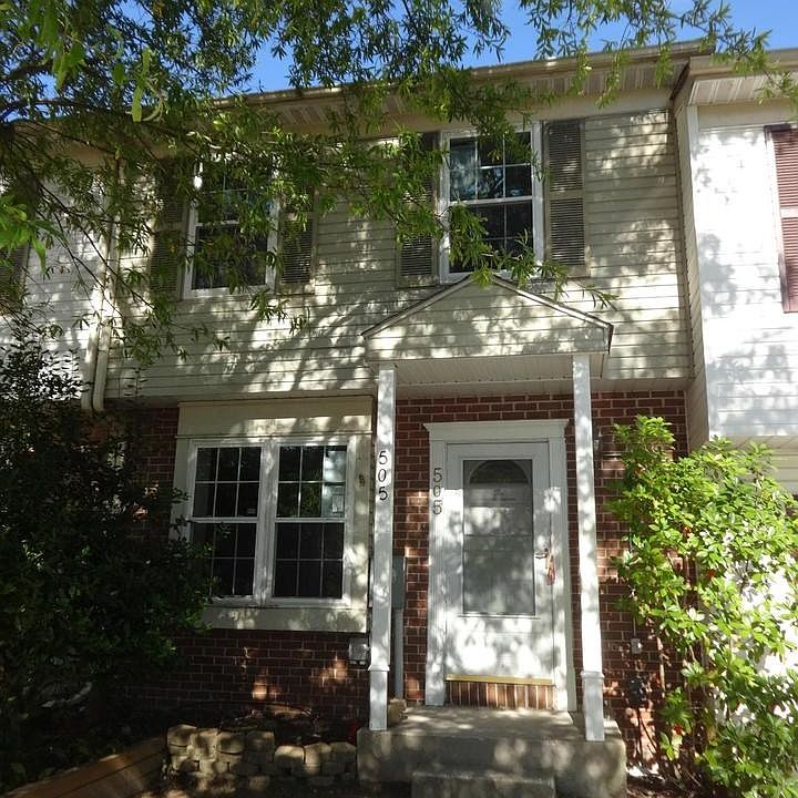 Exterior (Front)