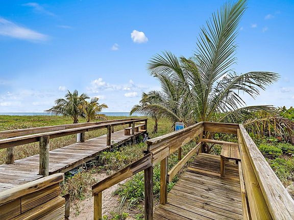 3rd image of 2707 N Highway A1a #G