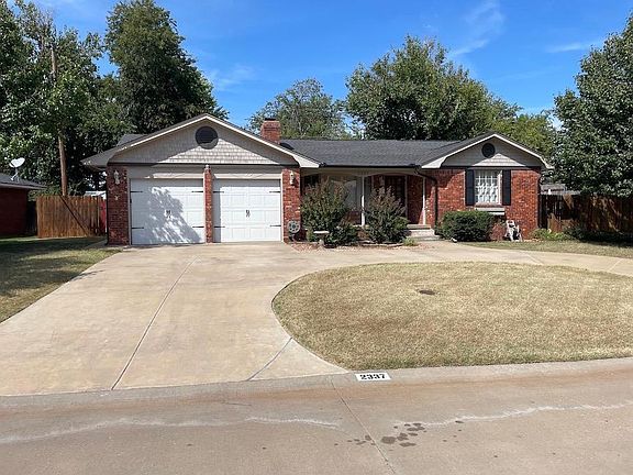 3rd image of 2337 Ashley Dr
