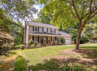 603 Foxhound Ct, Simpsonville, SC 29680