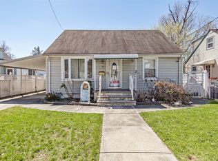 1 Kent Rd, Paterson, NJ 07502