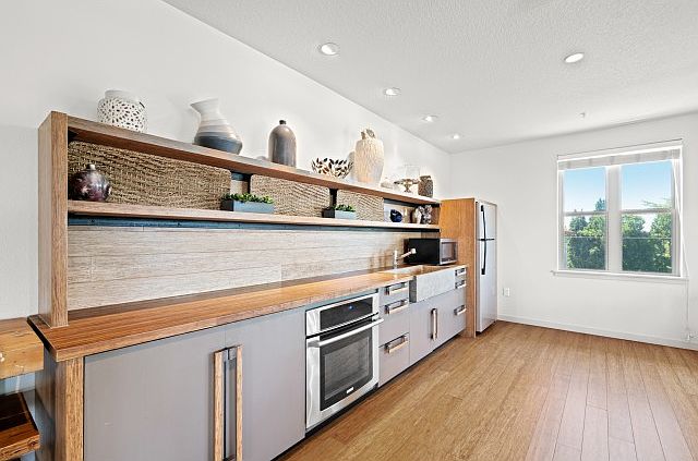 Community Kitchen
