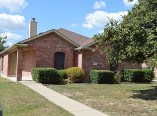 139 Lexington Dr, Terrell, TX 75160