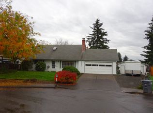 3020 NE Meadow Ln, Hillsboro, OR 97124