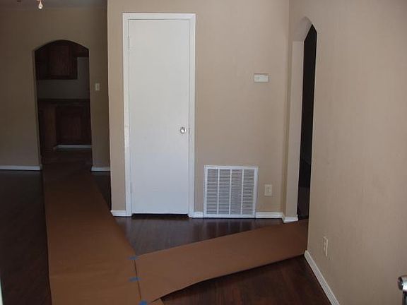 4th image of 3366 W Boyce Ave