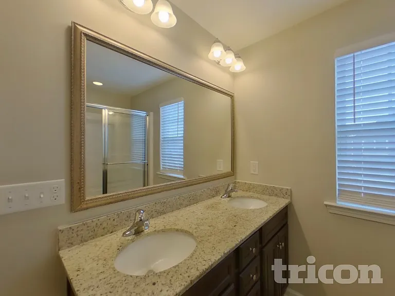 821 Dawsons Park Way — Photo 9