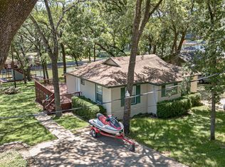 2121 Lakeview Dr #D, Mabank, TX 75156