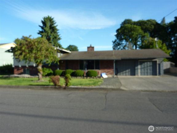 4th image of 447 CC Street