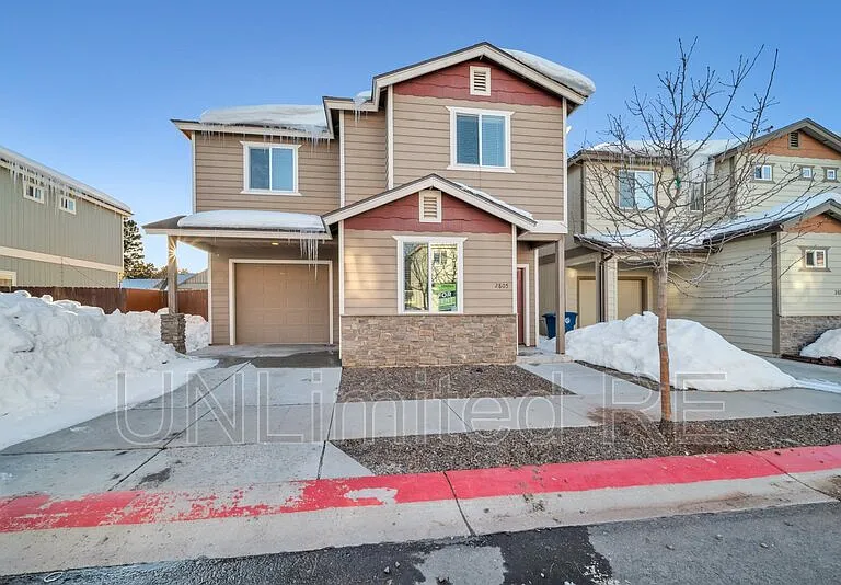 2805 S Flagstone Ln — Photo 3