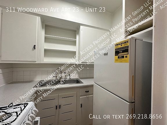 5th image of 311 Woodward Ave APT 23