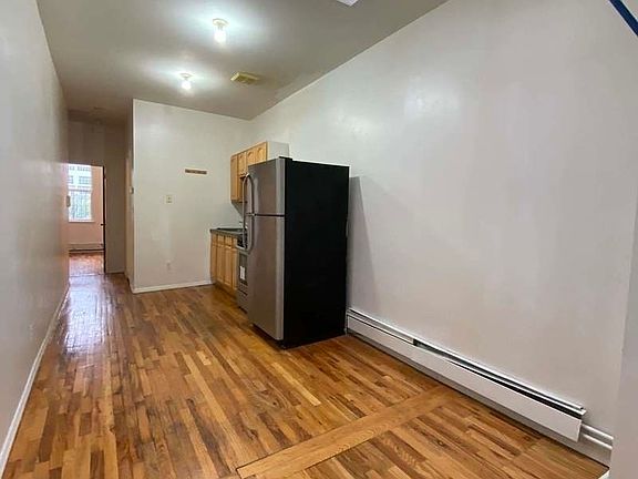 5th image of 687 Park Ave #3C