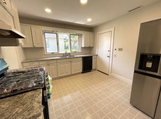 58 Edgecliff Rd, Watertown, MA 02472