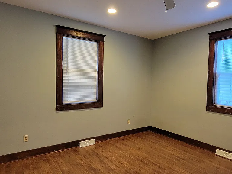 127 Diamond Ct — Photo 6