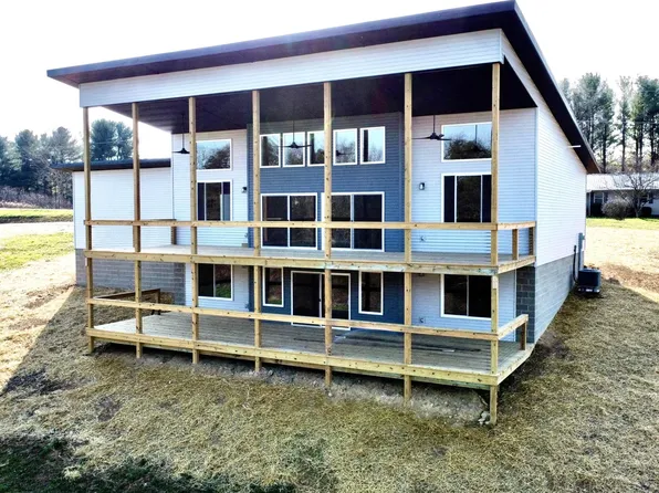 8056 Pleasantview Rd SE, Bremen, OH 43107