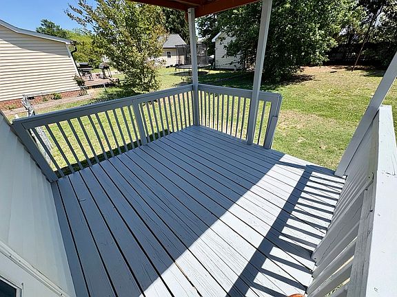 4th image of 1033 Holly Point Dr #Tw9-1